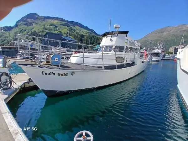 40 15 Passenger Charter Boat