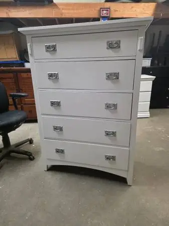 Modern White 5 Drawer Tallboy Dresser with Lift Top Mirror