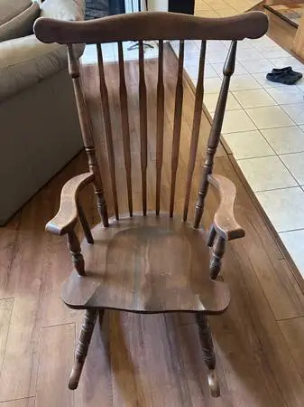 Old-fashioned Wooden rocking chair