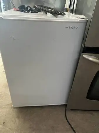 Mini fridge