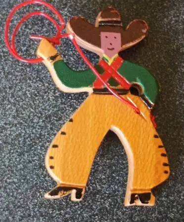 Vintage Wood American Cowboy & Lasso Pin Brooch Western Americana 3