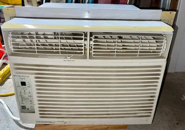 10,000 BTU window air conditioner