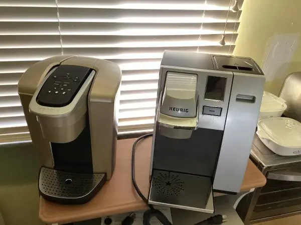 2 Keurig  Coffee Maker Lg reservoir * office /home