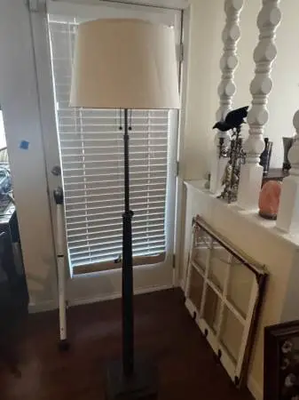 Pottery barn Adjustable Floor lamp