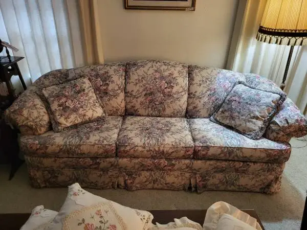 Broyhill Queen Sleeper Sofa