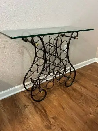 GLASS TOP WINE RACK