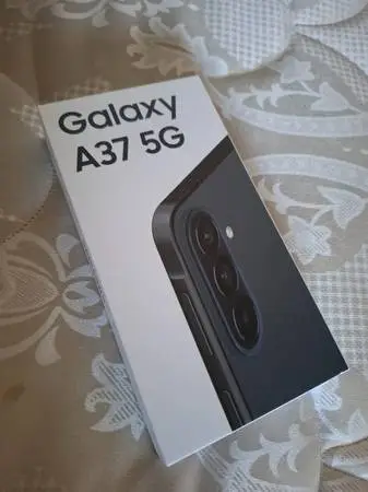 SAMSUNG GALAXY A37 5G, Metro PCS, 6.7-128GB Storage.. new