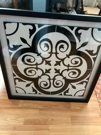 25*25 ART PIECE