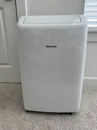 Hisense 8000 BTU dual hose portable air conditioner
