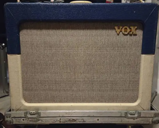 Vox AC30C2-TV-BC 30W Ltd. Edition Tube 2x12 Combo Guitar Amp w/ Case