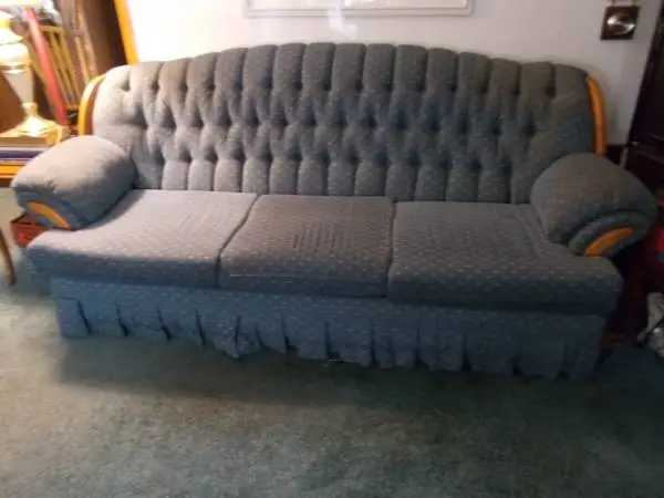 HELP, need to find my wifes love seat REWARD