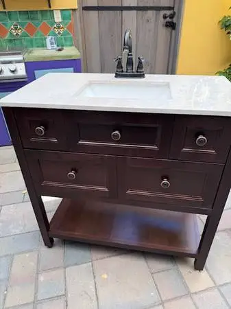 bathroom vanity