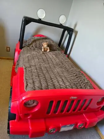 Jeep Wrangler Twin/Toddler bed