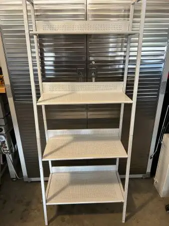 METAL 4 WHITE SHELF RACK