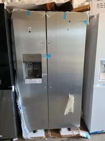 New ! Frigidaire stainless steel side by side refrigerator