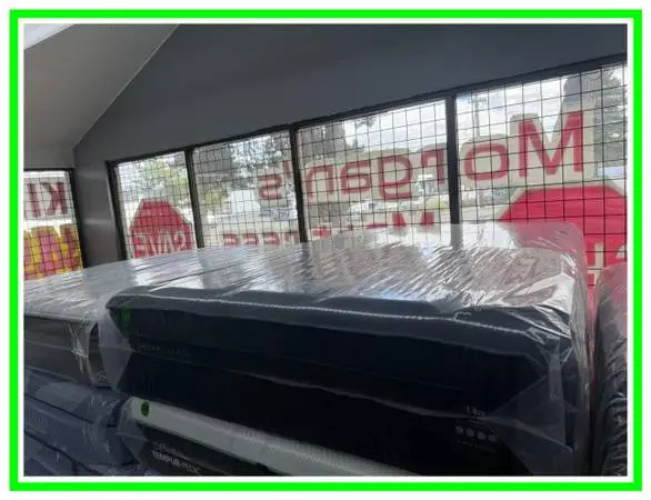 QUEEN SIZE DREAMCLOUD ULTRA HYBRID MATTRESS & BOX SPRING BED SET