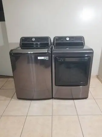 LG Washer And Electric Dryer Free Deliver And Install 6 Month Warranty