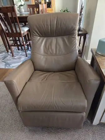 Leather Swivel Rocker Recliners