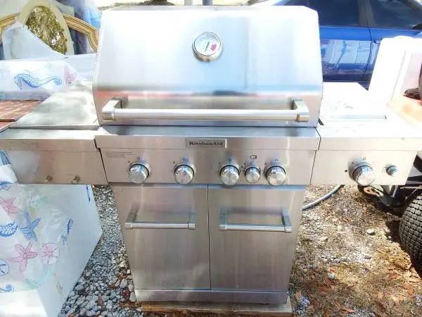 KitchenAid BBQ Grill, Stainless Steel Natural Gas Barbeque Model# 720-