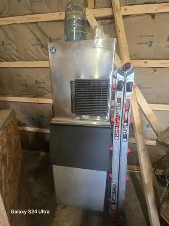 Hoshizaki ice machine