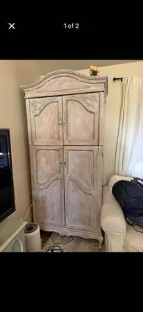 🌟 Gorgeous Shabby-Chic Storage Cabinet & Armoire 🌟