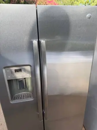 Counter Depth GE refrigerator delivered