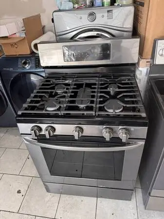 Lg black stainless steel 5 burner Gas stove