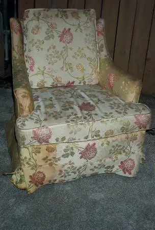 Grandma Accent CHAIR Floral Pattern Vintage MCM Cushioned Furniture