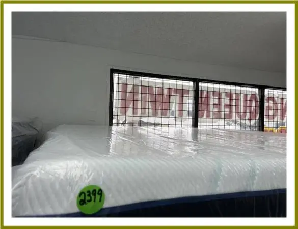 King Size Tempurpedic Proadapt (soft) Mattress & Boxes Bed