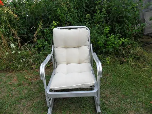 outdoor aluminum glider chair