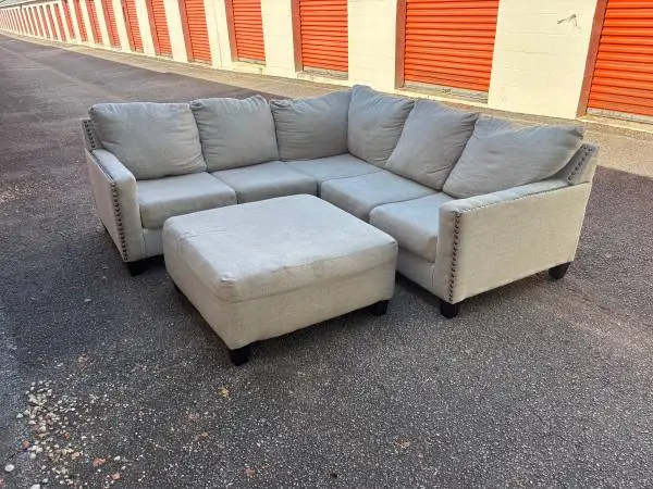 2 piece Nailhead GREY/GRAY Sectional with ottoman😊Pick up ONLY