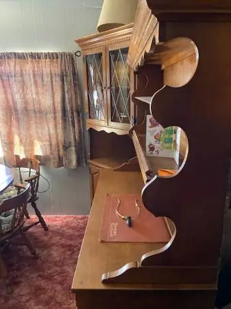Ethan Allen dining room set