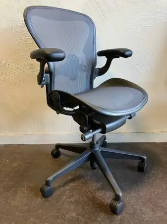 Remastered Herman Miller Aeron Chairs SIZE B