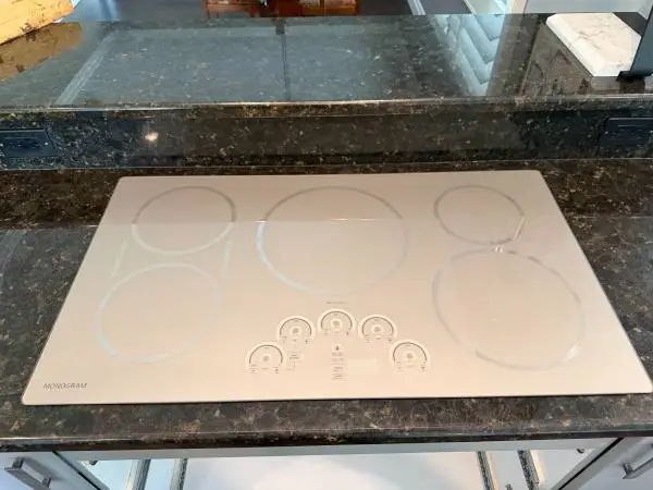 GE Monogram 36 Induction Cooktop