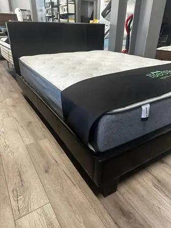 $599 Queen pocketed coil, foam encased Hybrid mattress and platform bed combo