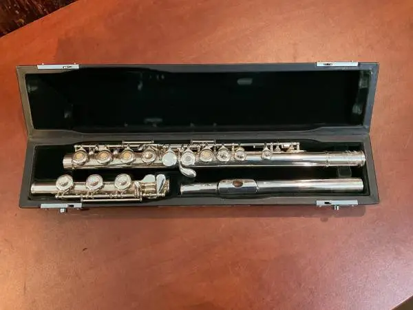Flutes and Piccolos for sale