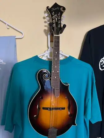 2004 Kentucky KM-675 Mandolin  REDUCED [RICE