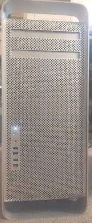EARLY 2008 MAC PRO TOWER