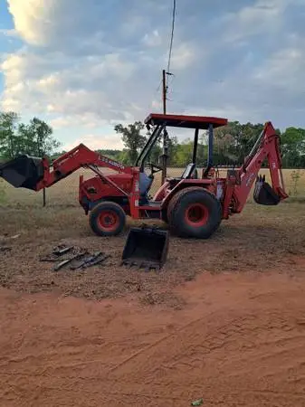 Kubota L35 commercial backhoe tractor w loader