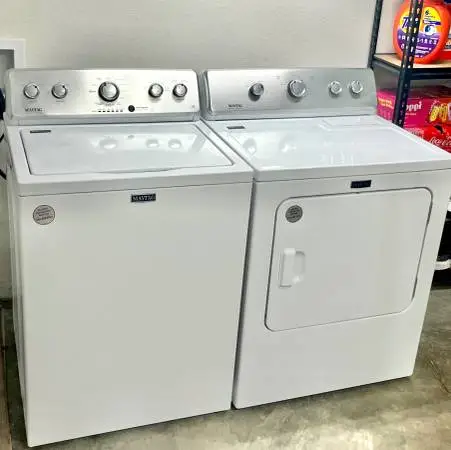 Maytag Washer & Dryer Set