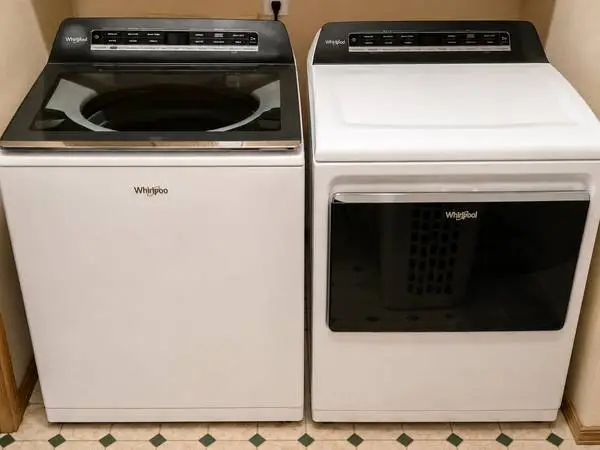 Whirlpool Smart Washer & Dryer Set – $700 OBO