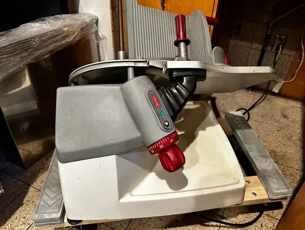 Berkel X13E slicer