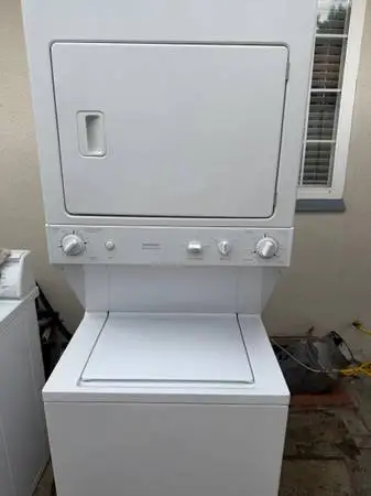 Stack Washer and dryer