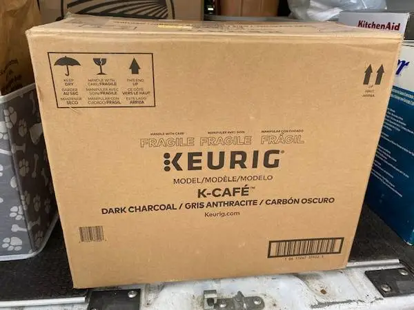 KEURIG K-CAFE COFFEE SYSTEM - NEW