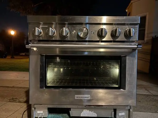 36” Kitchenaid gas range