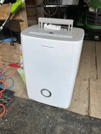 Frigidaire dehumidifier with Little GiantVCMA pump