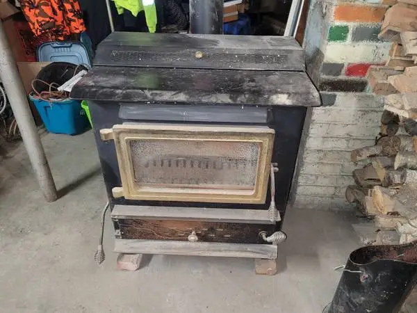 Stoves - Wood, Pellet, Coal