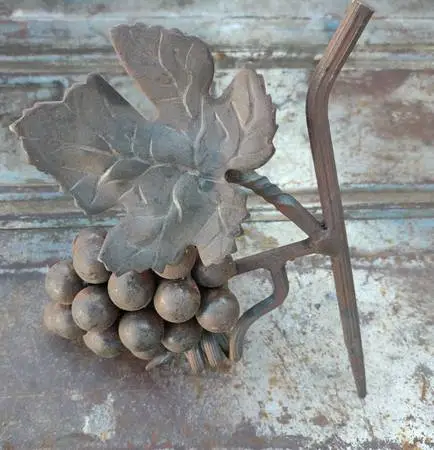 Steel Grape Cluster