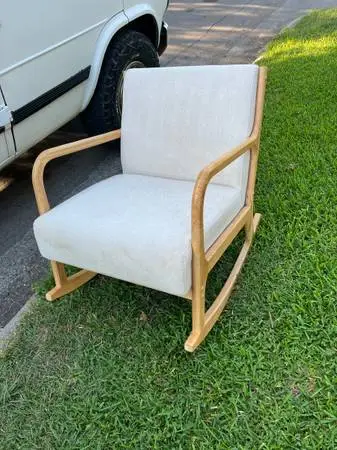 Rocking chair