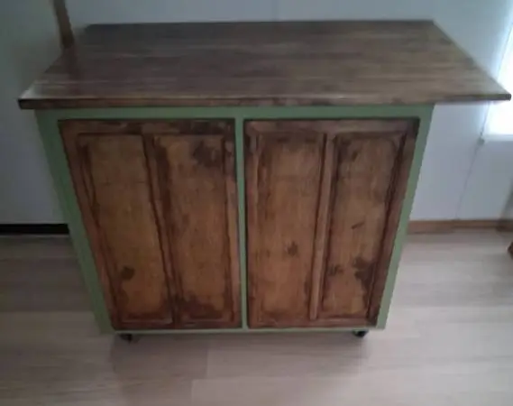 For Sale!!! Beautiful Solid Wood Mobile Kitchen Island